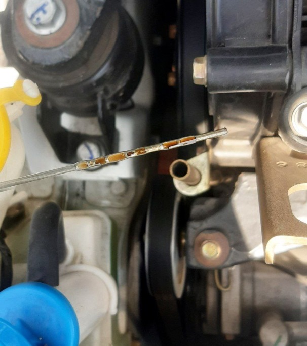 بازدید روغن موتور